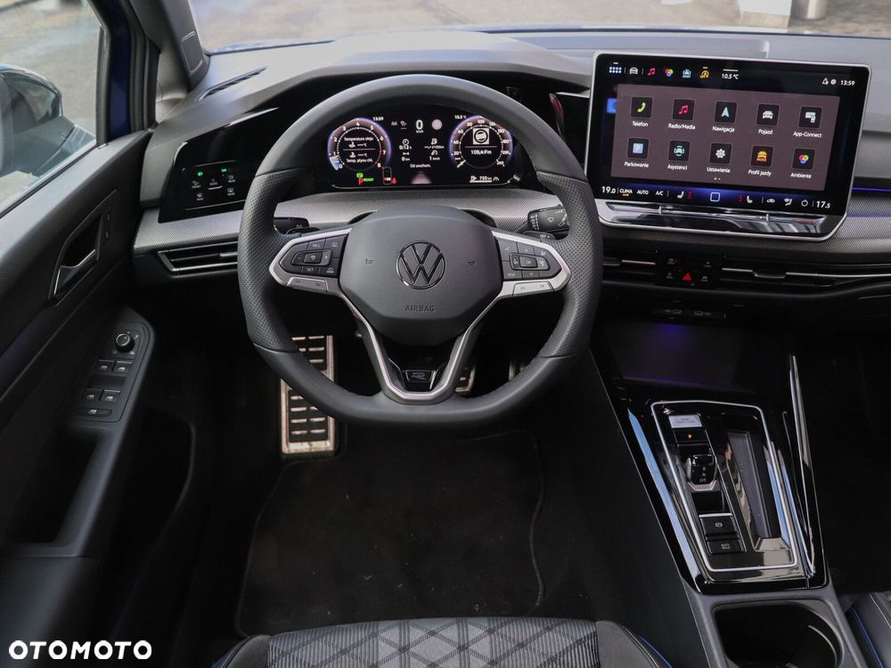 Volkswagen Golf - 15