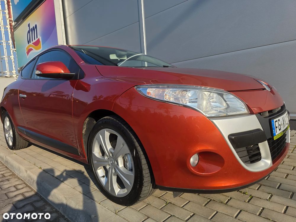 Renault Megane 1.6 16V Dynamique Euro5 - 8