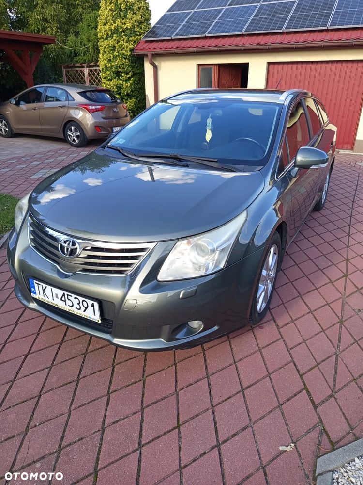Toyota Avensis 2.0 D-4D Premium - 4