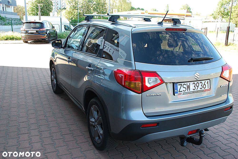 Suzuki Vitara 1.6 (4x4) Allgrip Comfort+ - 9