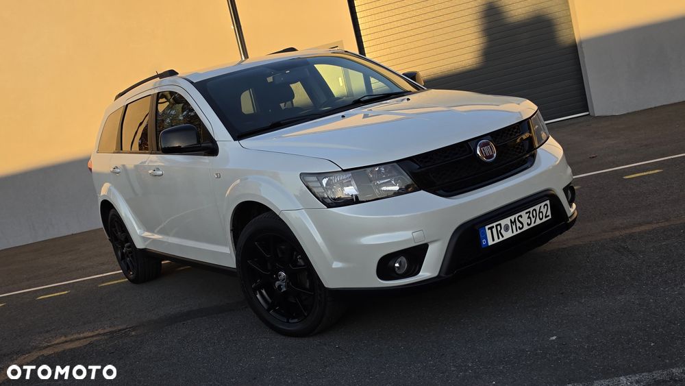 Fiat Freemont 2.0 Multijet Black Code AWD - 9