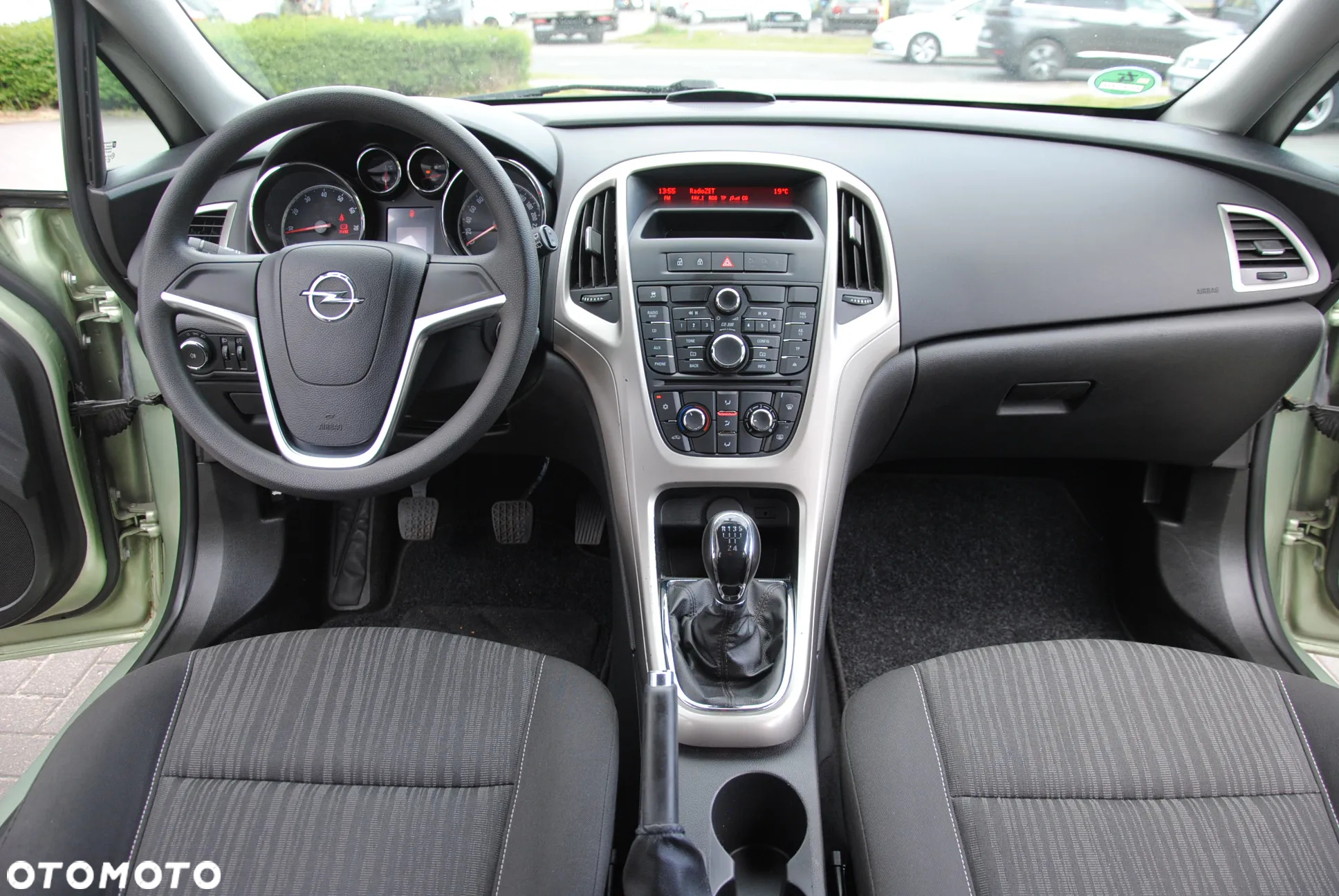 Opel Astra 1.6 Innovation - 12