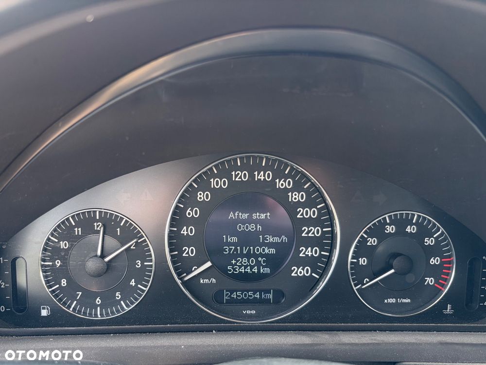 Mercedes-Benz CLK - 15
