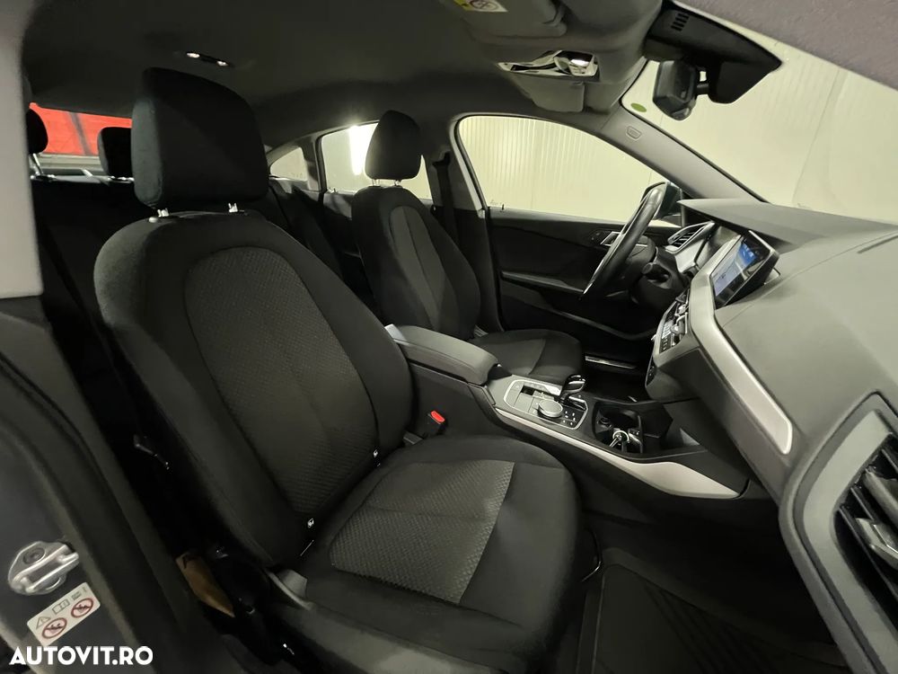 BMW Seria 2 218d Aut. Advantage - 11