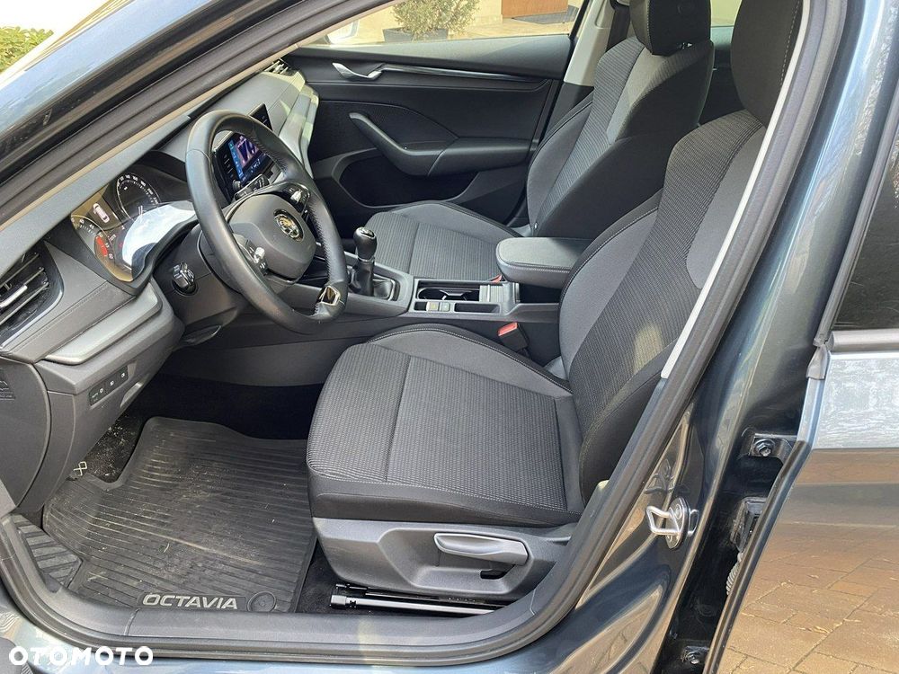 Skoda Octavia 2.0 TDI Ambition - 32