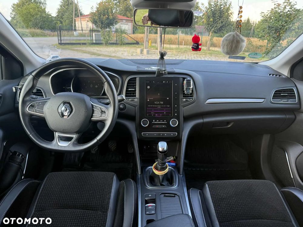 Renault Megane ENERGY TCe 130 INTENS - 11