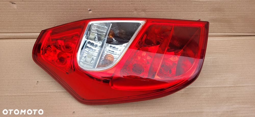 LAMPA LEWY TYL HYUNDAI I10 LIFT - 3