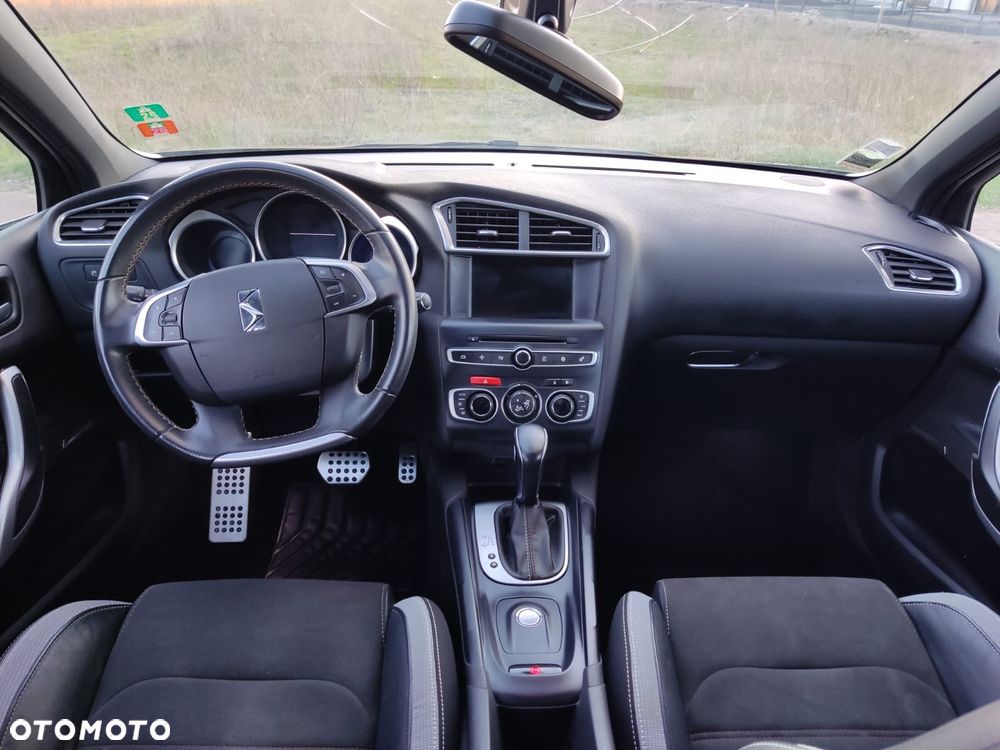 DS Automobiles DS 4 - 17