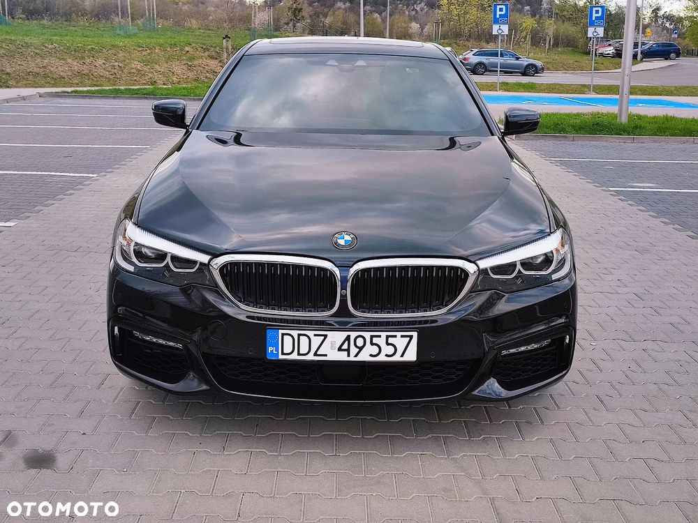 BMW Seria 5 530i xDrive M Sport Edition - 9