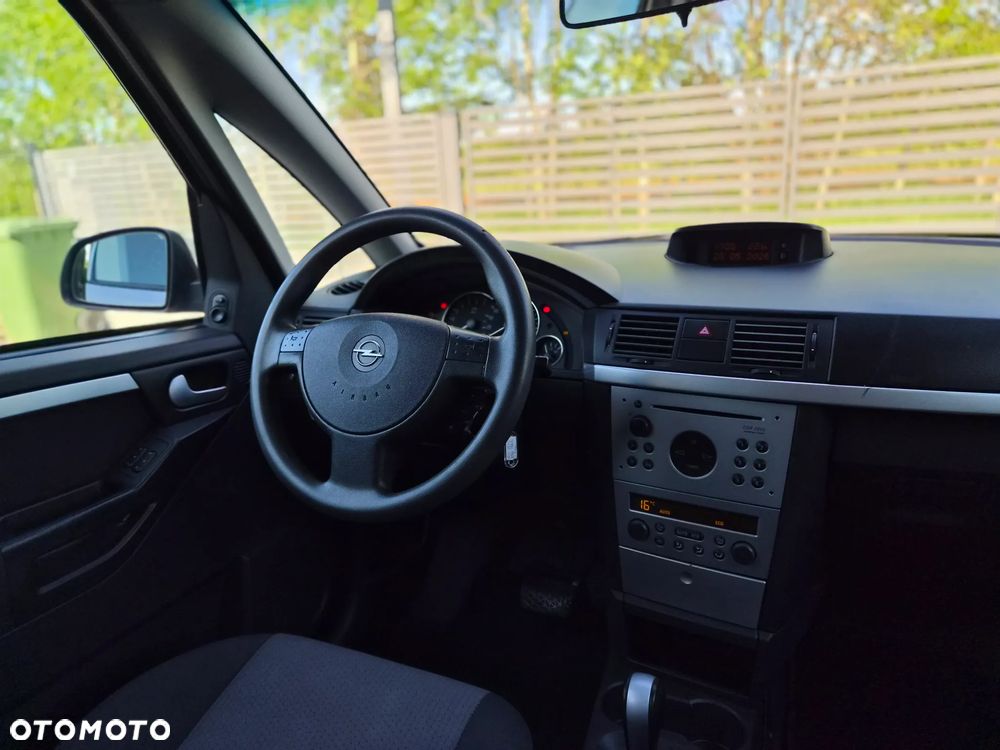 Opel Meriva - 24