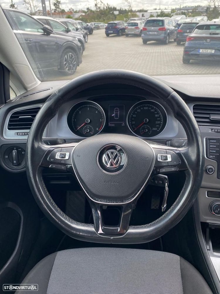 VW Golf 1.6 TDi BlueMotion Confortline - 9