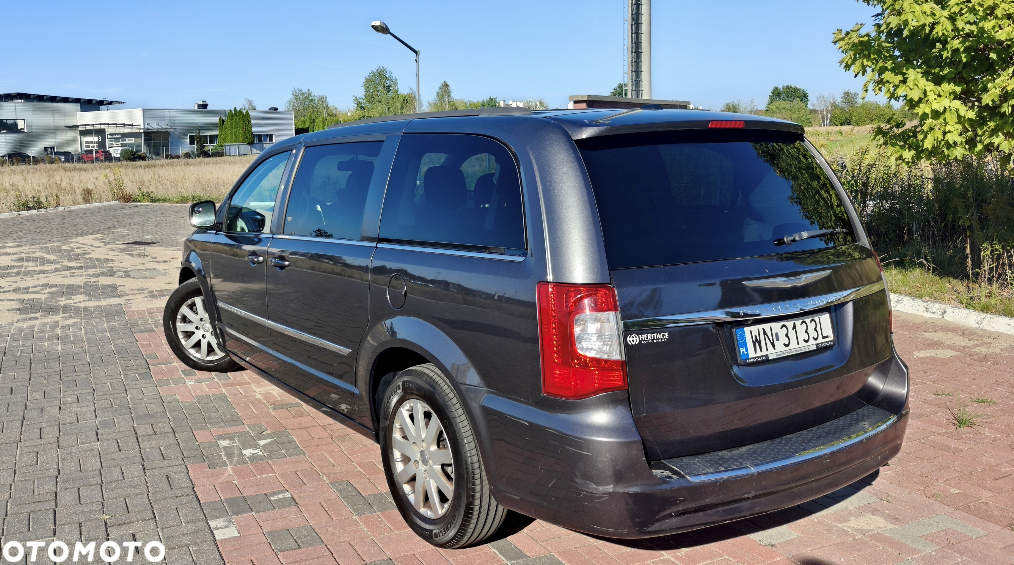 Chrysler Town & Country 3.6 Touring - 9