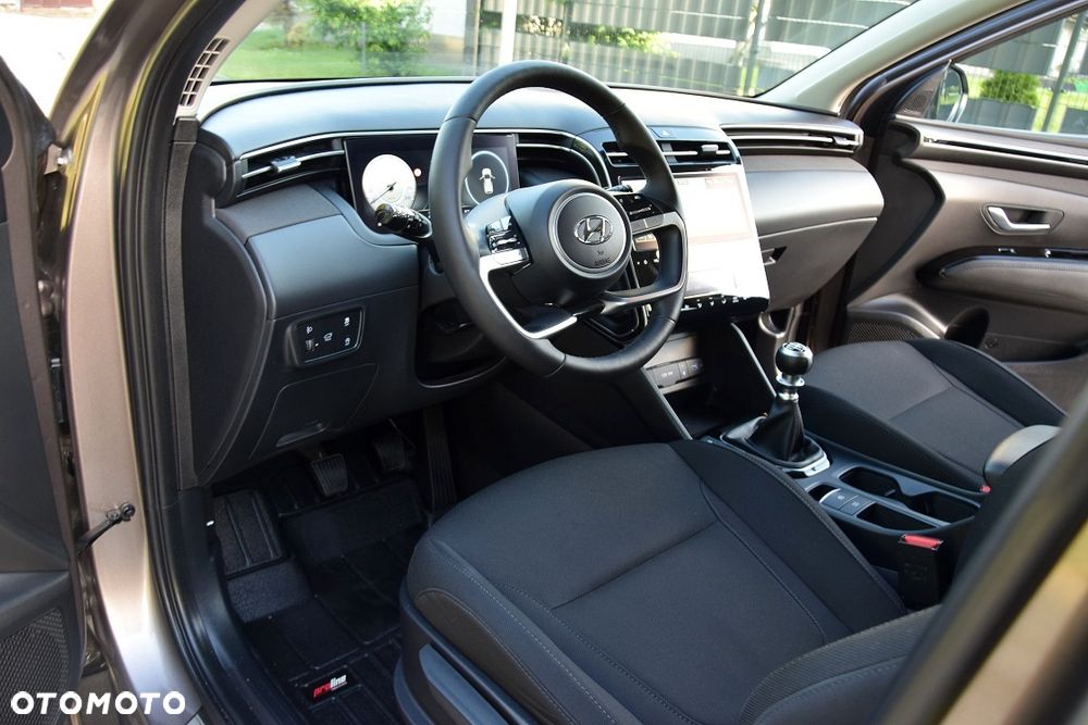 Hyundai Tucson 1.6 T-GDi Executive 2WD - 14