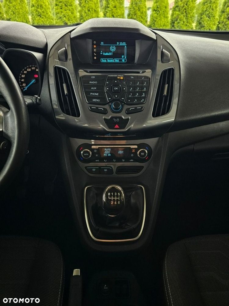 Ford Tourneo Connect - 18