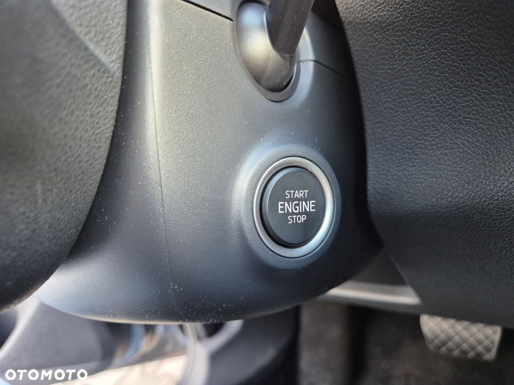Skoda Fabia 1.0 TSI Drive DSG - 22
