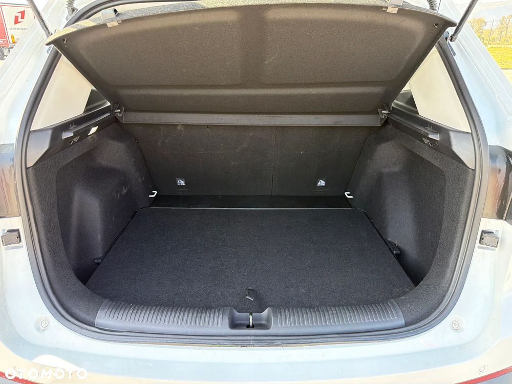 MG ZS - 18