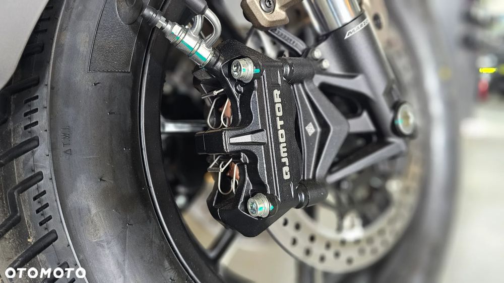 QJMOTOR SRV 700 - 21