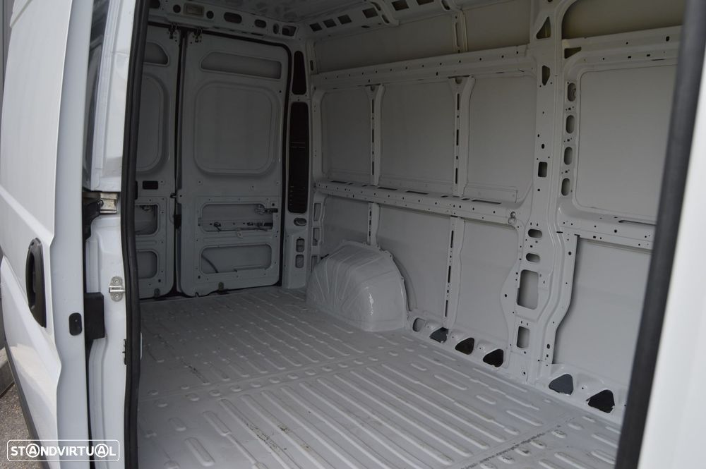 Peugeot Boxer 2.2 BlueHDi 335 L3 CD - 18