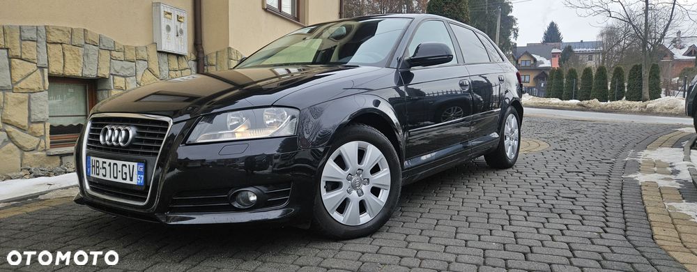 Audi A3 Sportback 2.0 TDI Attraction - 2