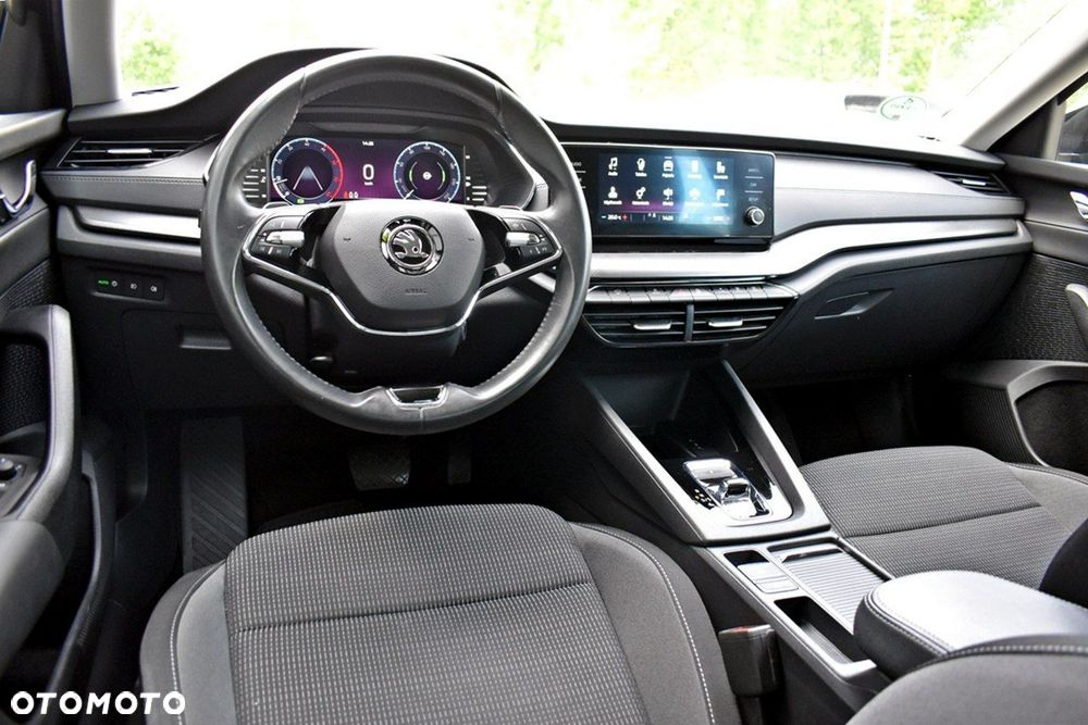 Skoda Octavia 2.0 TDI Ambition DSG - 13