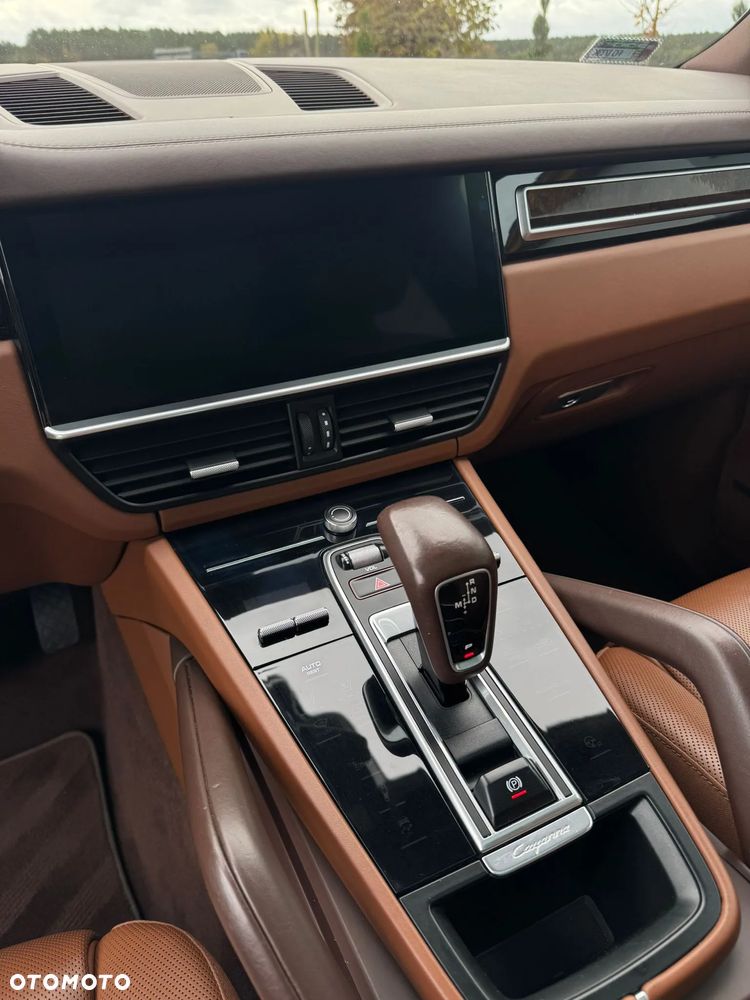 Porsche Cayenne Standard - 15