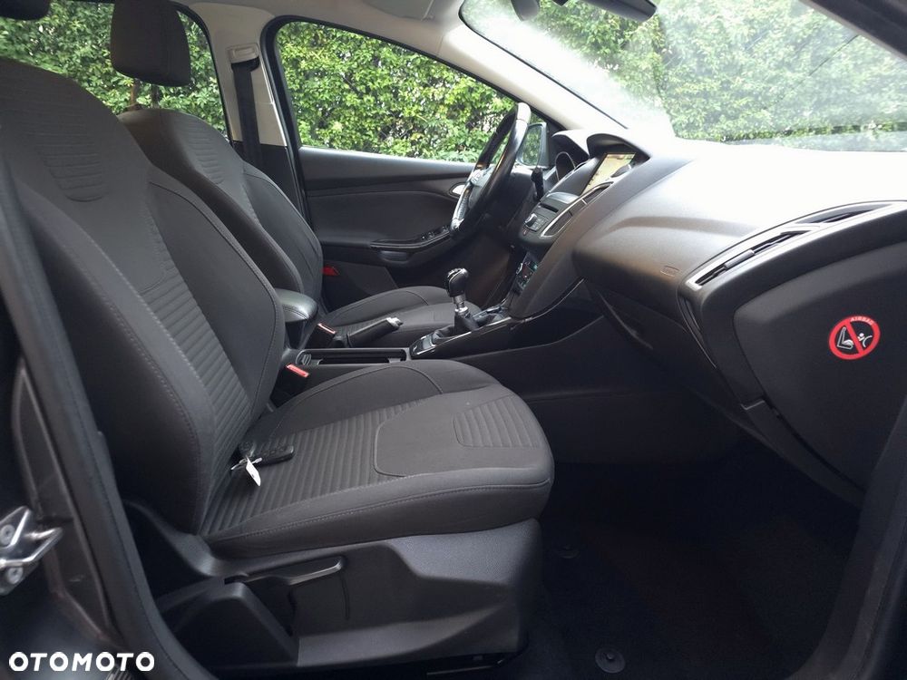 Ford Focus 1.5 TDCi Titanium - 13