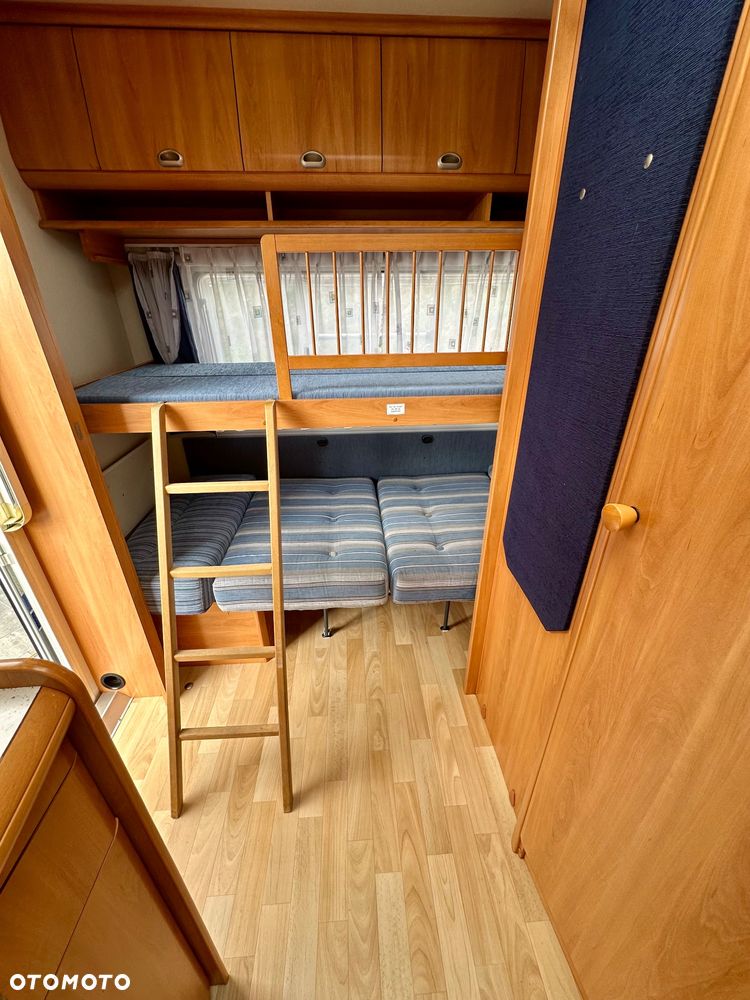 Hobby De luxe 400 - 32