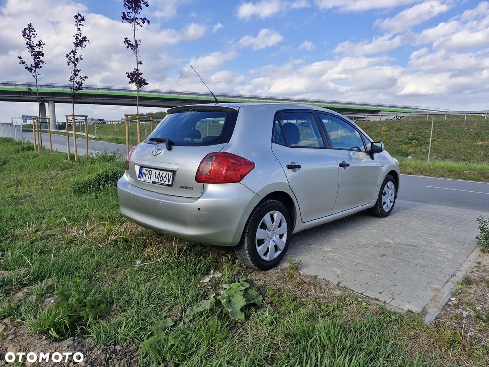 Toyota Auris 1.6 VVT-i Luna - 7