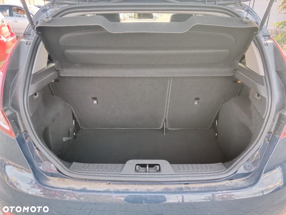 Ford Fiesta 1.0 Ambiente - 16