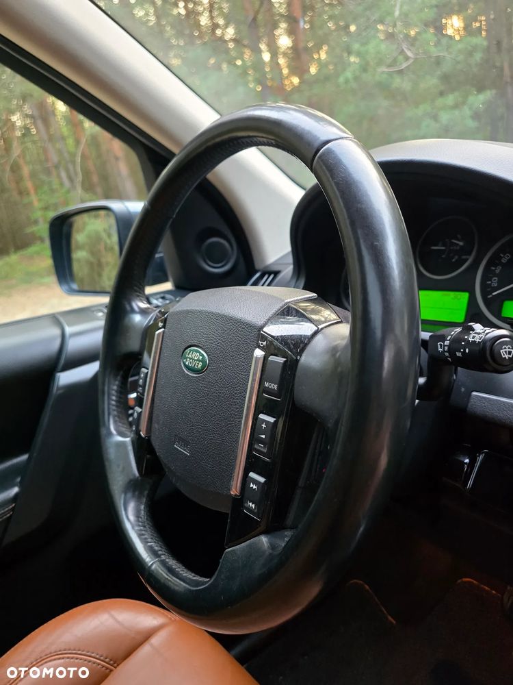 Land Rover Freelander SD4 HSE Luxury - 36