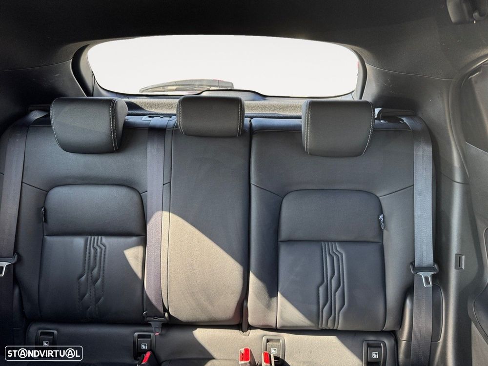 Nissan Juke 1.6 Hybrid Tekna - 13