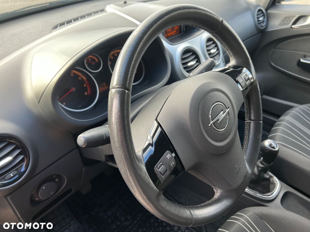 Opel Corsa 1.2 16V - 19