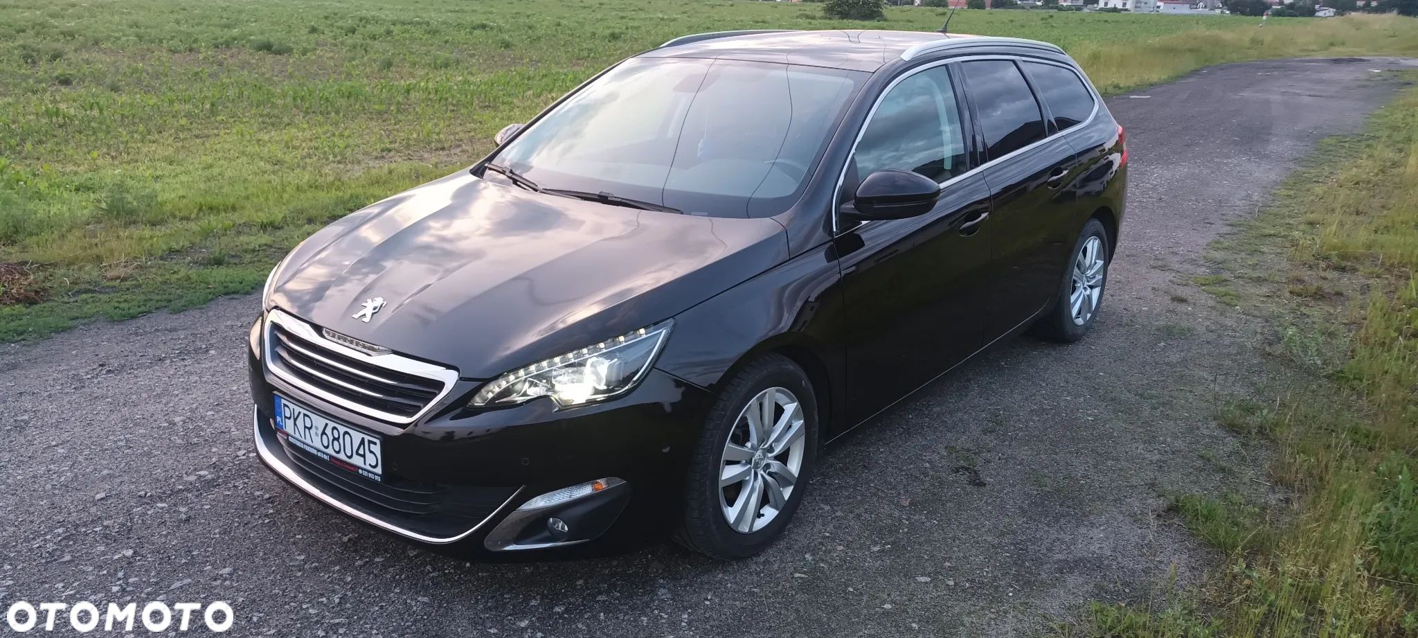 Peugeot 308 SW BlueHDi 120 EAT6 Stop & Start Active Business-Paket - 1
