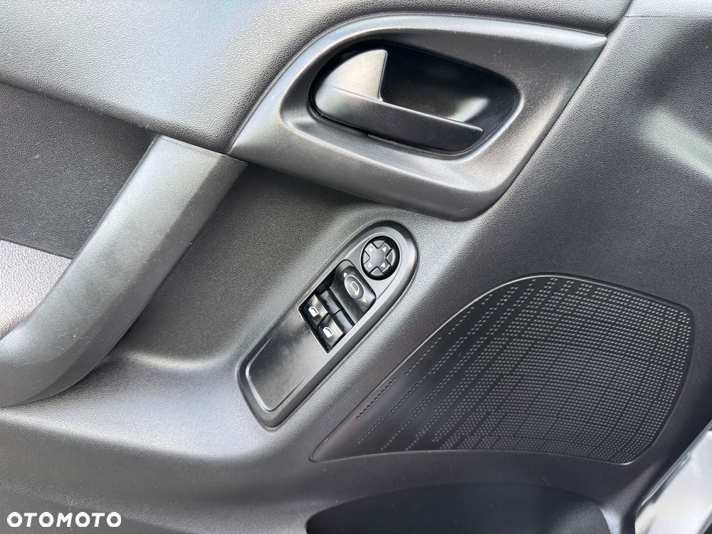 Citroën C3 1.2 PureTech Feel - 21