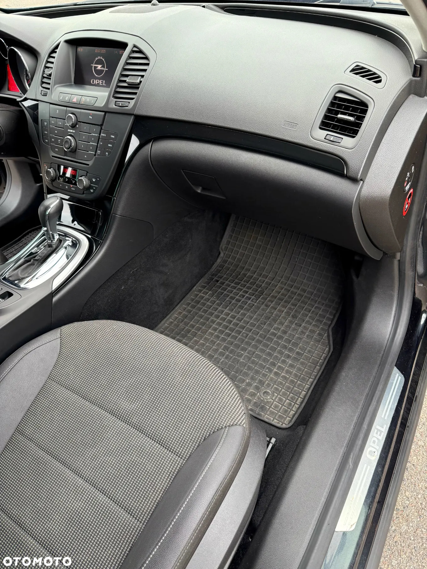 Opel Insignia 2.0 CDTI Cosmo - 17