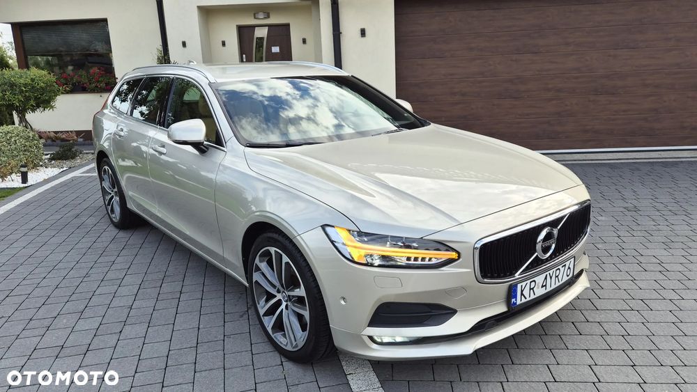 Volvo V90 D4 AWD Momentum - 6