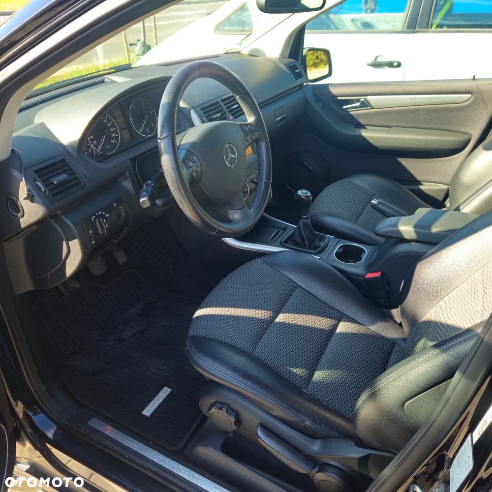 Mercedes-Benz Klasa A 180 CDI Avantgarde - 8