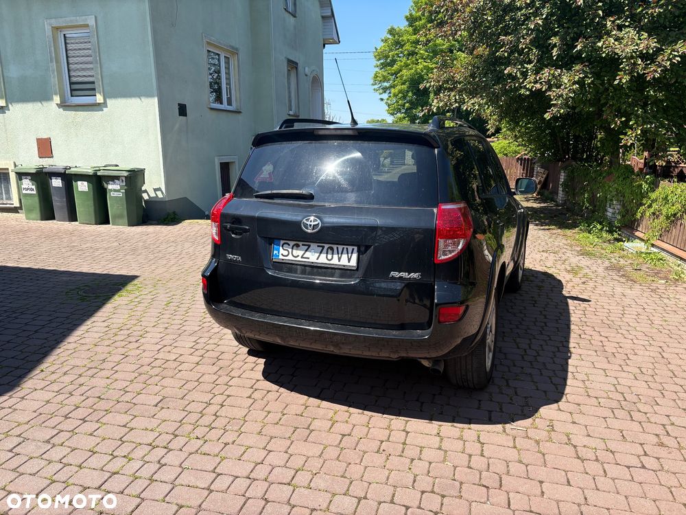 Toyota RAV4 2.2 D-4D X - 3