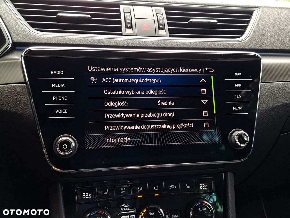 Skoda Superb 2.0 TDI SCR 4x4 Sportline DSG - 32
