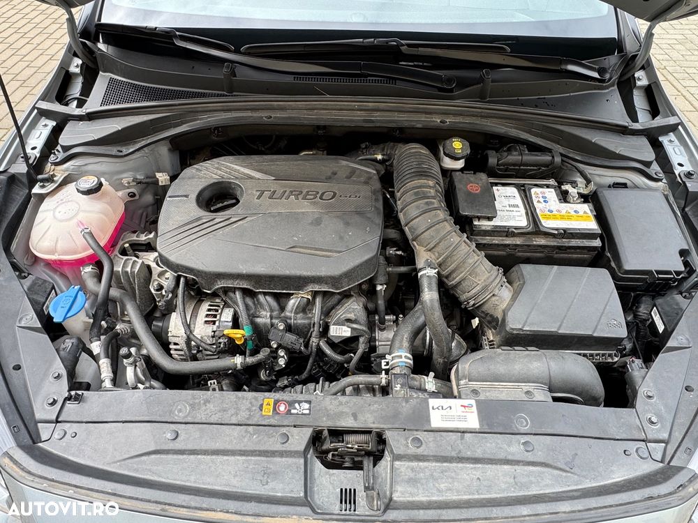 Kia Ceed 1.6 T-GDI 7DCT GT - 18