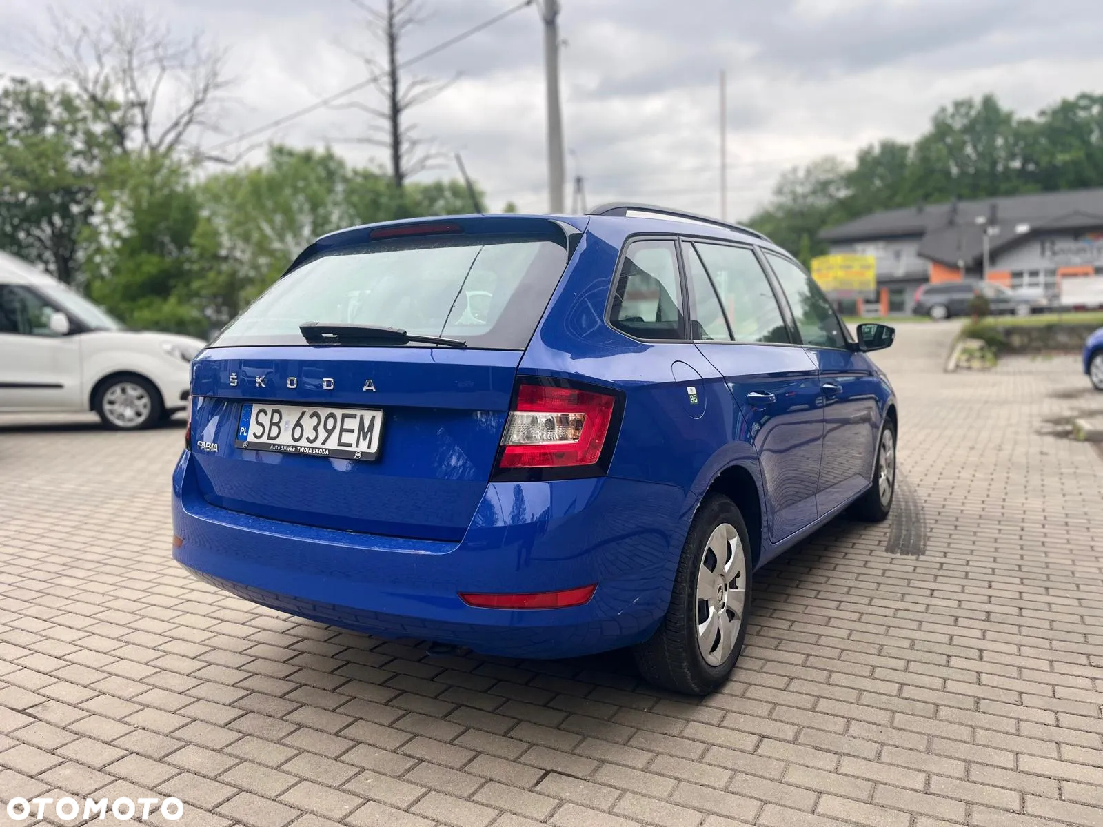Skoda Fabia 1.0 Active - 4