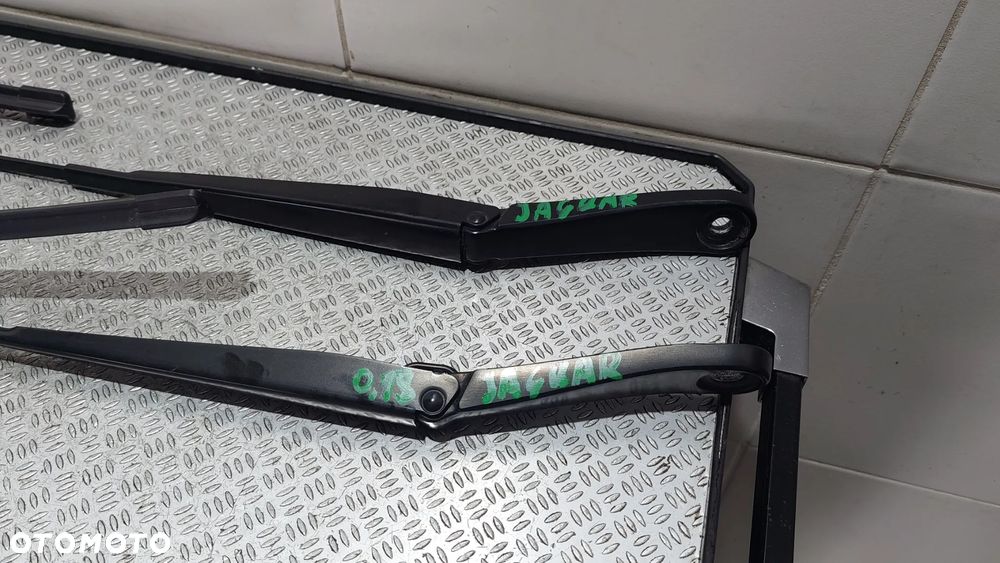 RAMIONA WYCIERACZEK SZYBY PRZÓD PIÓRA JAGUAR F-PACE R2018 EUROPA KOMPLET - 2