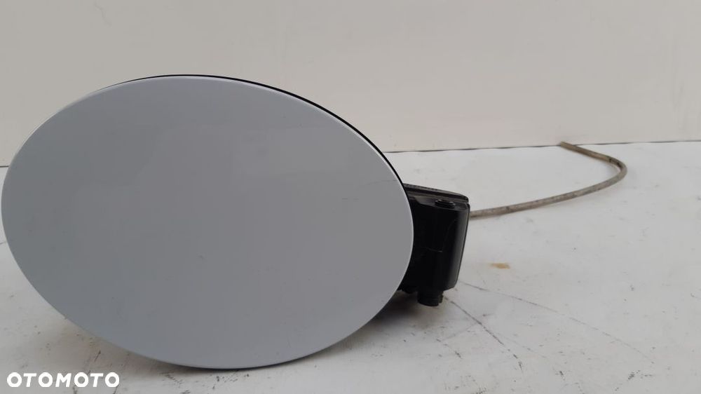 JAGUAR E-PACE KLAPKA WLEWU PALIWA J9C3-27936 - 2