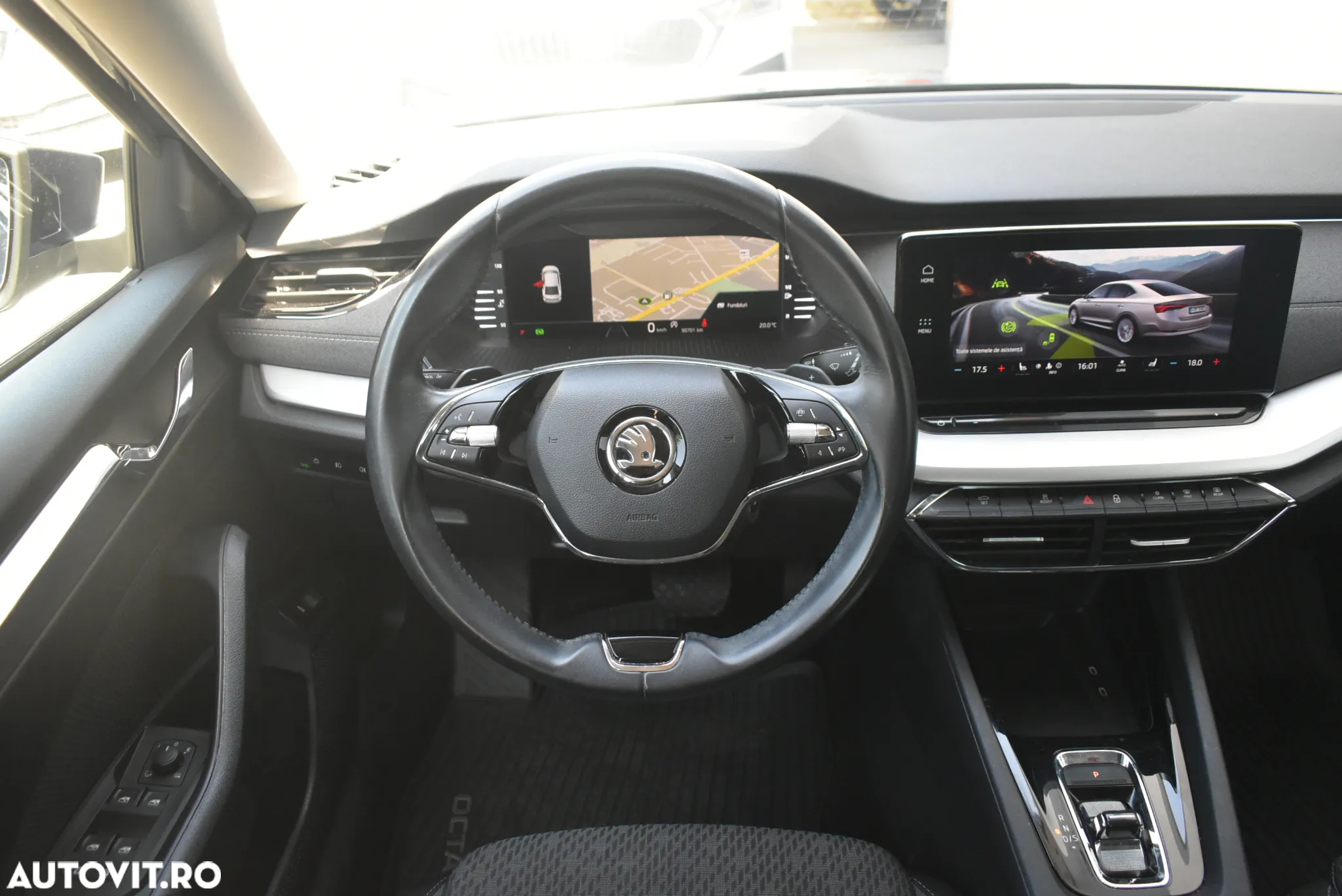 Skoda Octavia 1.0 TSI DSG Mild Hybrid Style - 4