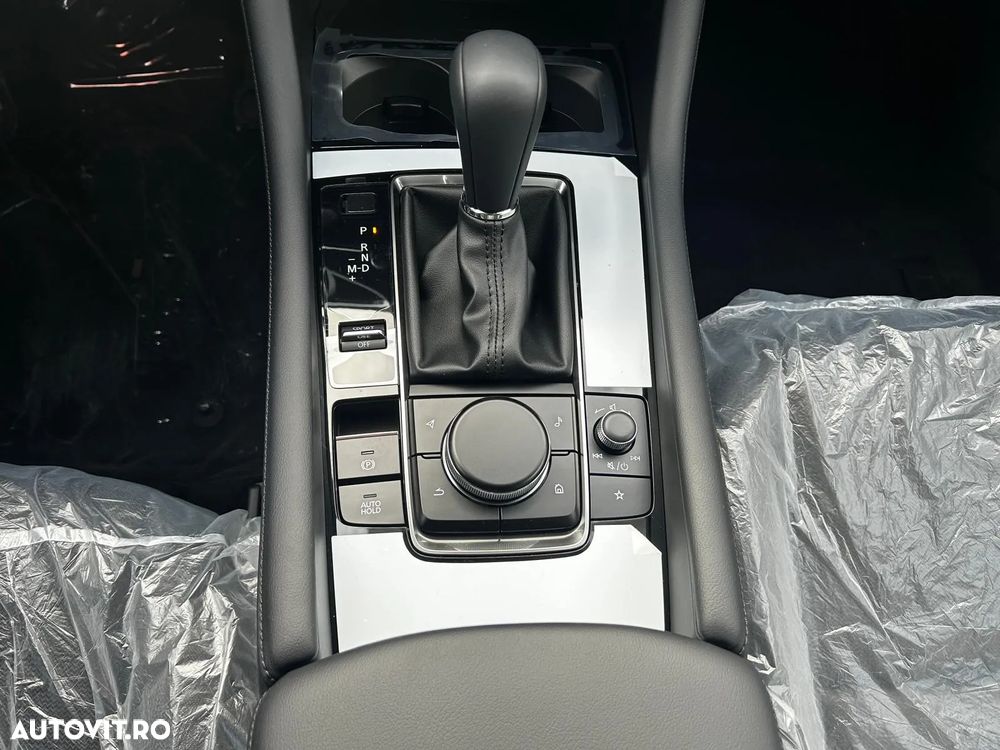 Mazda 3 e-Skyactiv X186 AT MHEV Center-Line - 3