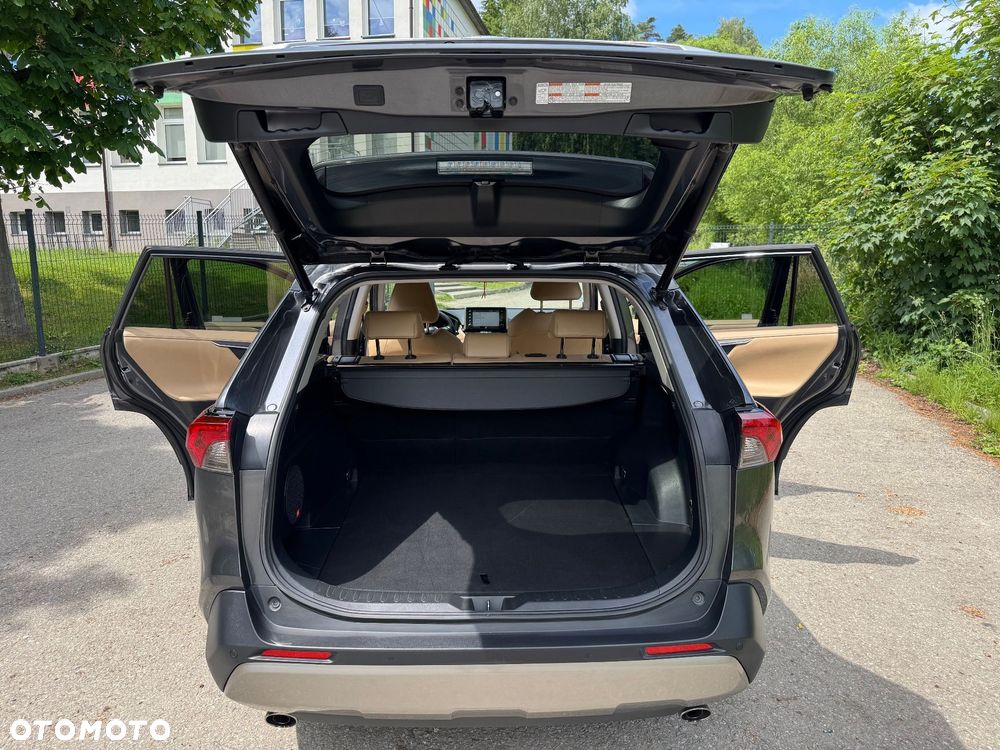 Toyota RAV4 - 25