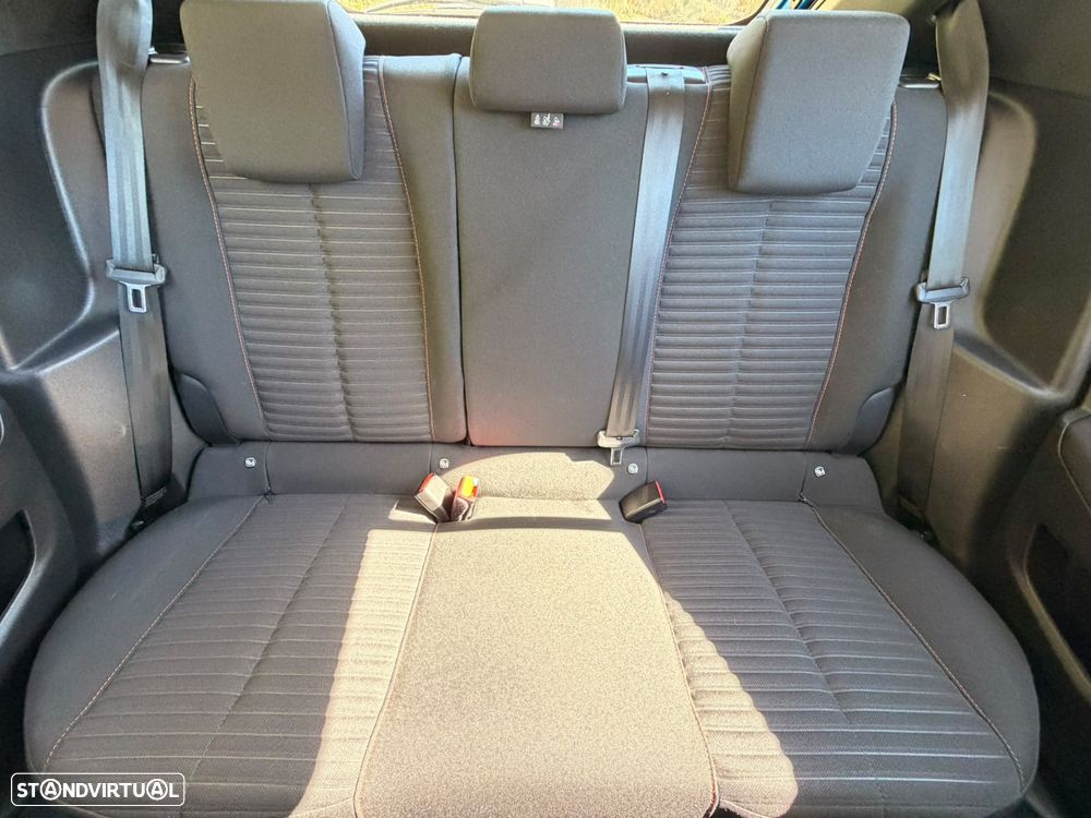 Peugeot e-208 Active Pack - 33