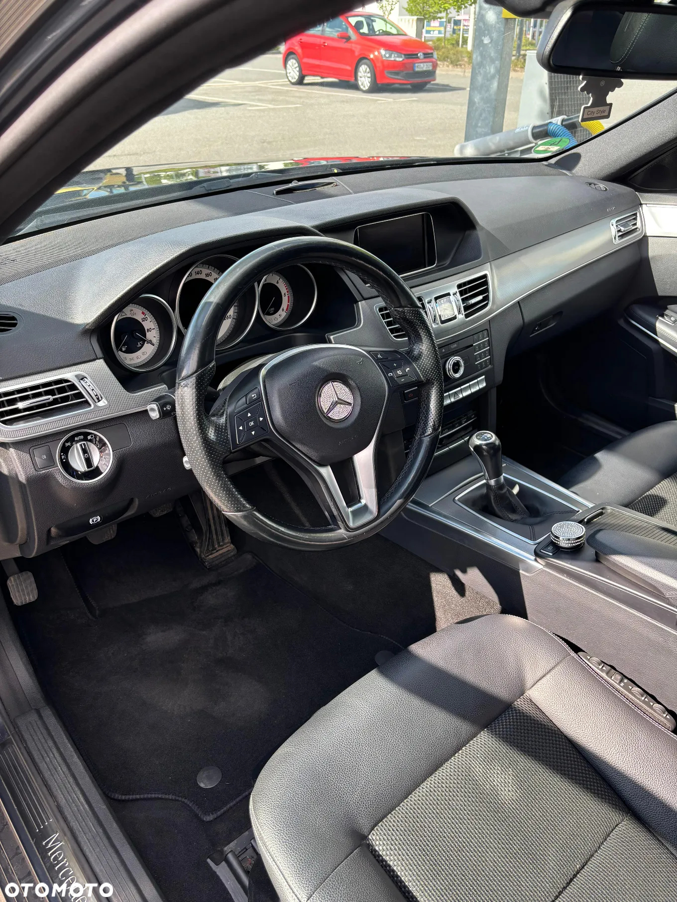 Mercedes-Benz Klasa E 250 T BlueTEC - 10