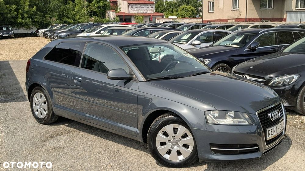 Audi A3 3-drzwiowe 1.6 TDI Ambiente - 7