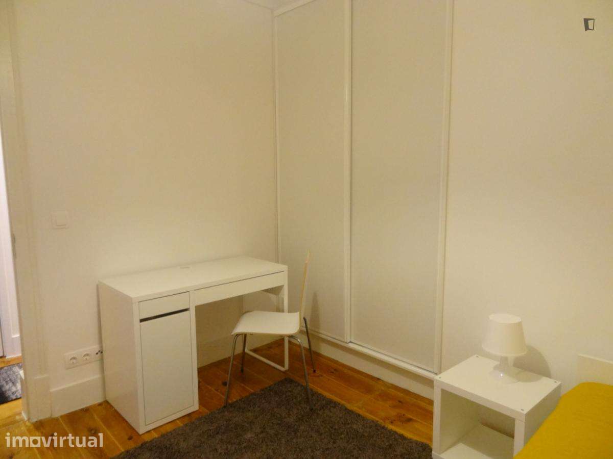 Quarto - localizado em Penha de França Lisbon - Grande imagem: 3/8